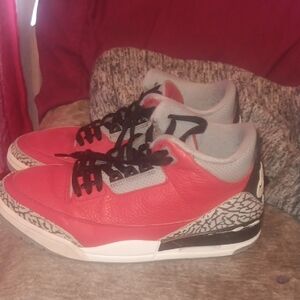 Nike Men's Red and Gray Classic Elephant Print Sneakers